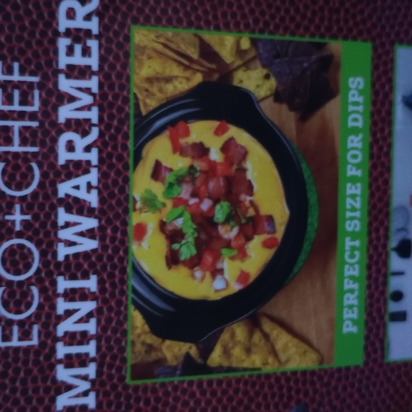 NIB ECO+CHEF FOOTBALL THEMED MINI WARMER - Picture 6 of 9